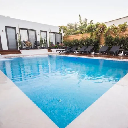 The Summer Sun Turgutreis Αλικαρνασσός